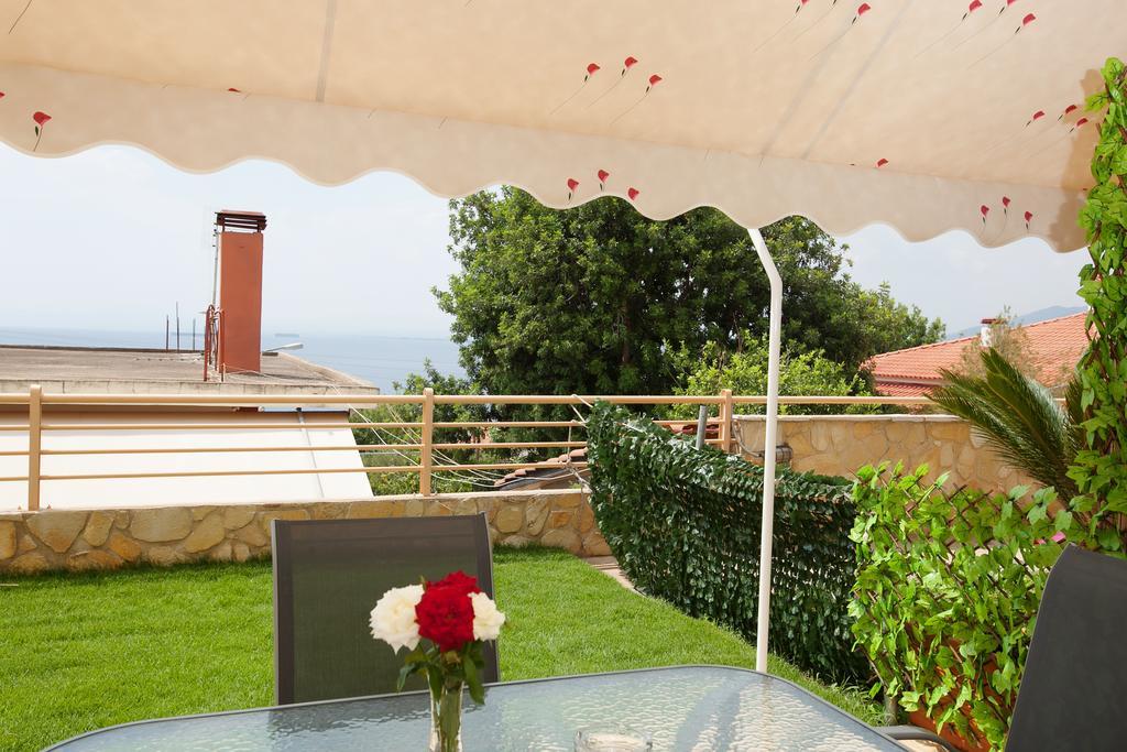 Petra Thea Apartment Kalamata Esterno foto