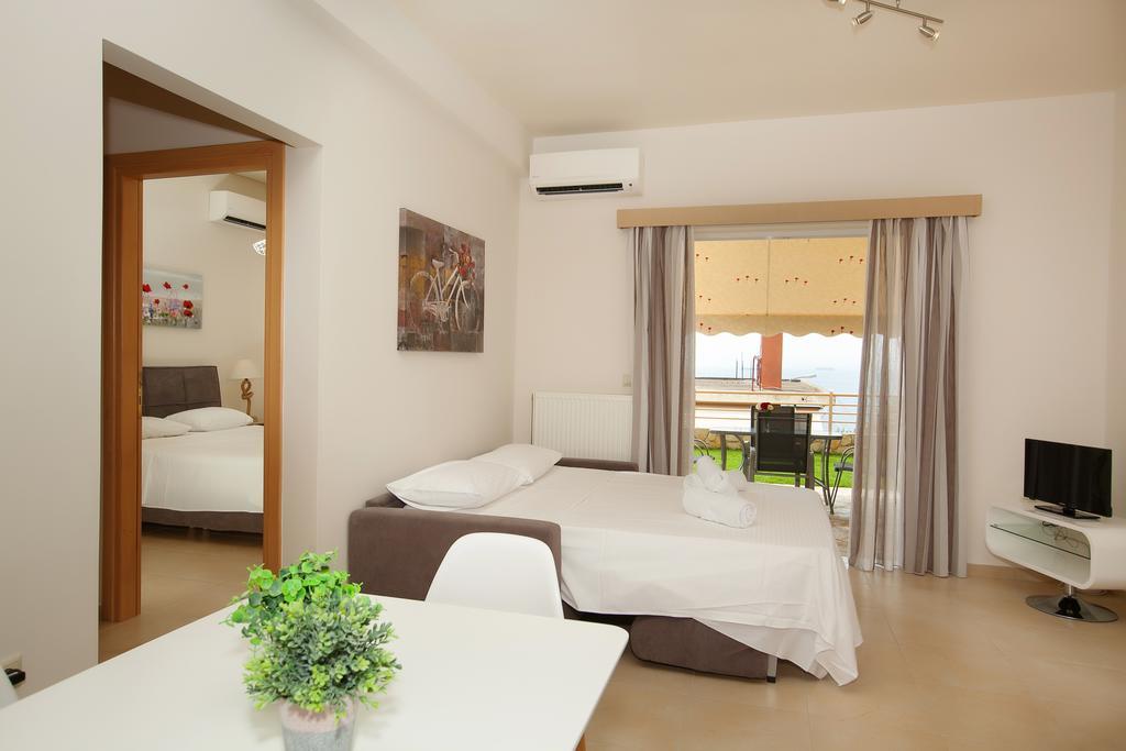 Petra Thea Apartment Kalamata Esterno foto
