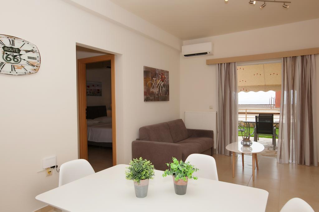 Petra Thea Apartment Kalamata Esterno foto
