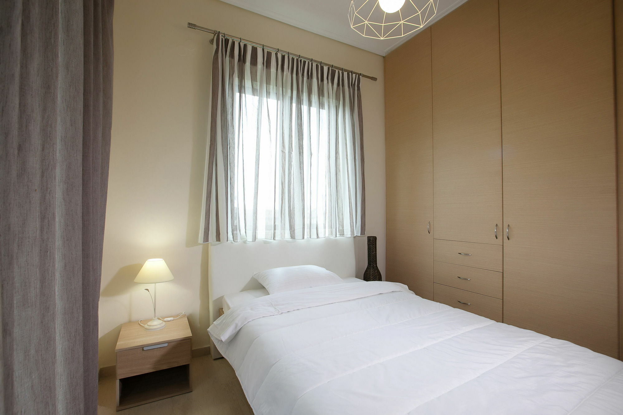 Petra Thea Apartment Kalamata Esterno foto